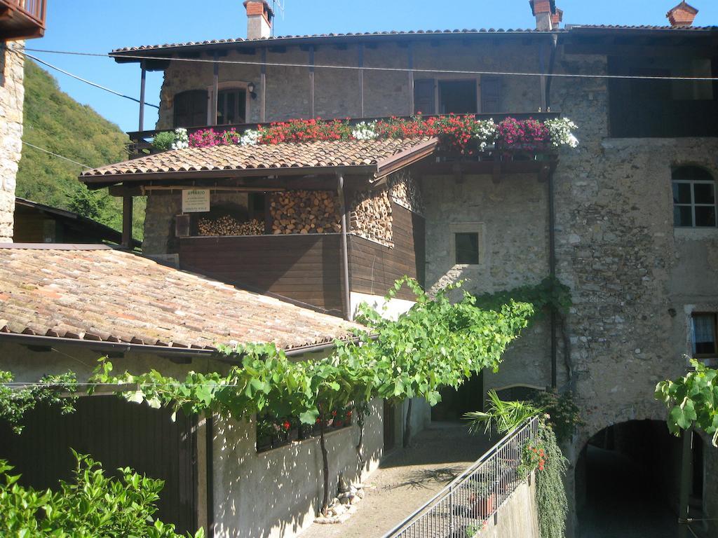 Casa Calvola Holiday Home Tenno Buitenkant foto
